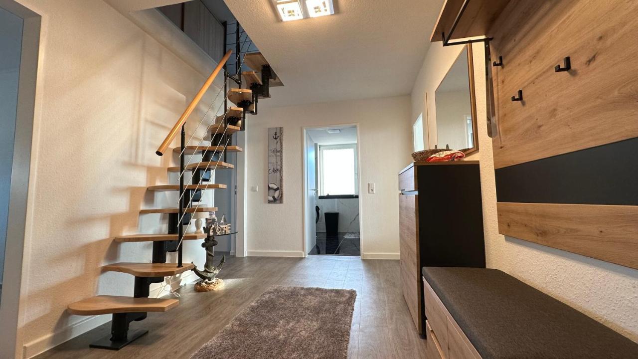 Ferienwohnung Mit Blick Aufs Meer In 빌헬름스하펜 외부 사진